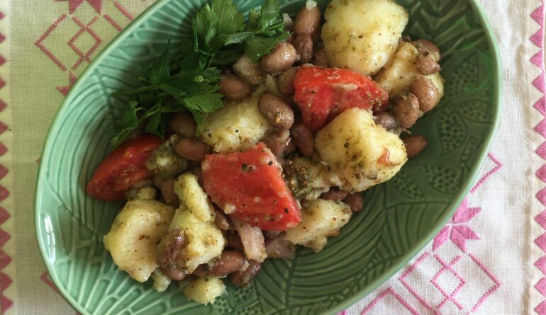 σαλατα οσπρια λαχανικα